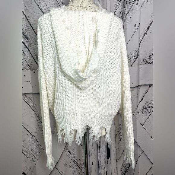 Miracle USA Distressed Hooded Sweater w/Fringe M/L - Picture 2 of 5